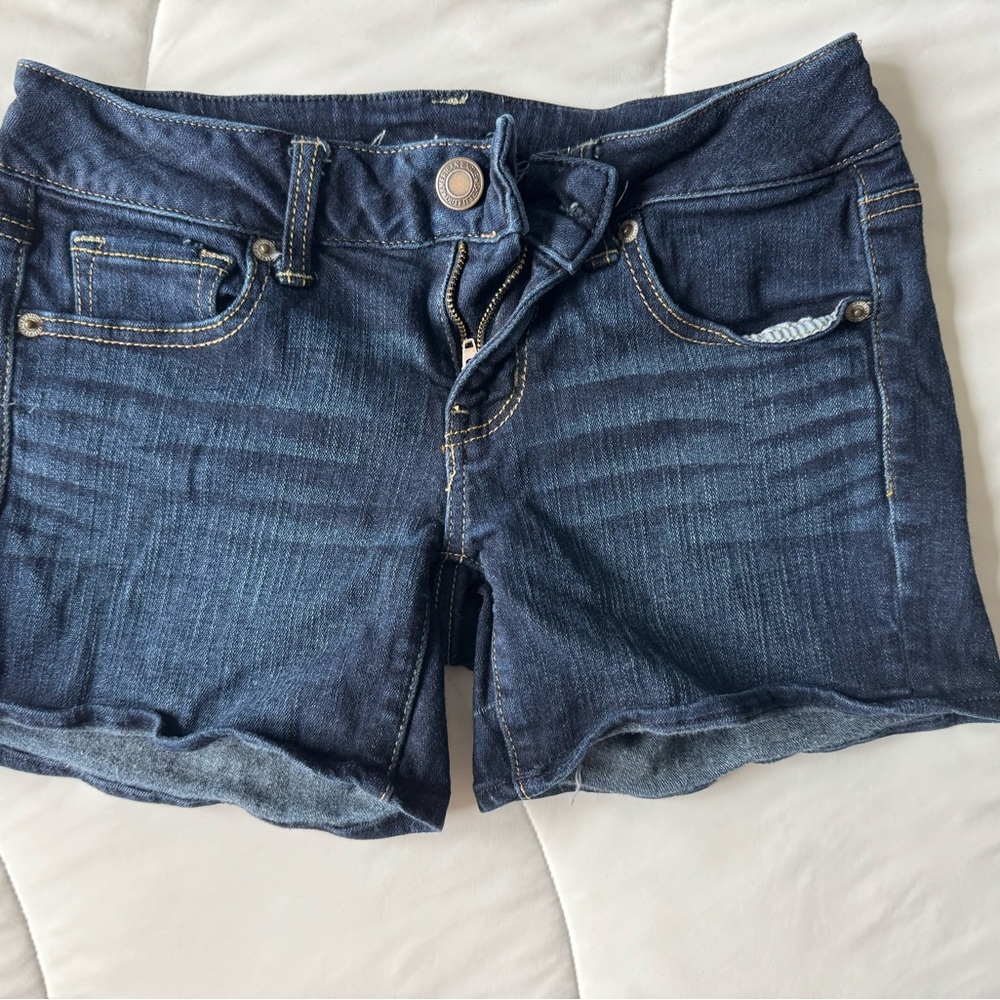 American Eagle Outfitters Blue Jean Shorts Mid-Rise Casual